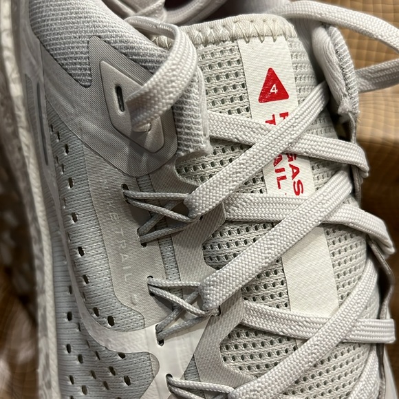 FREE SHIP Limited Edition Floral Nike React Pegasus Trail 4 NWT - Picture 13 of 16